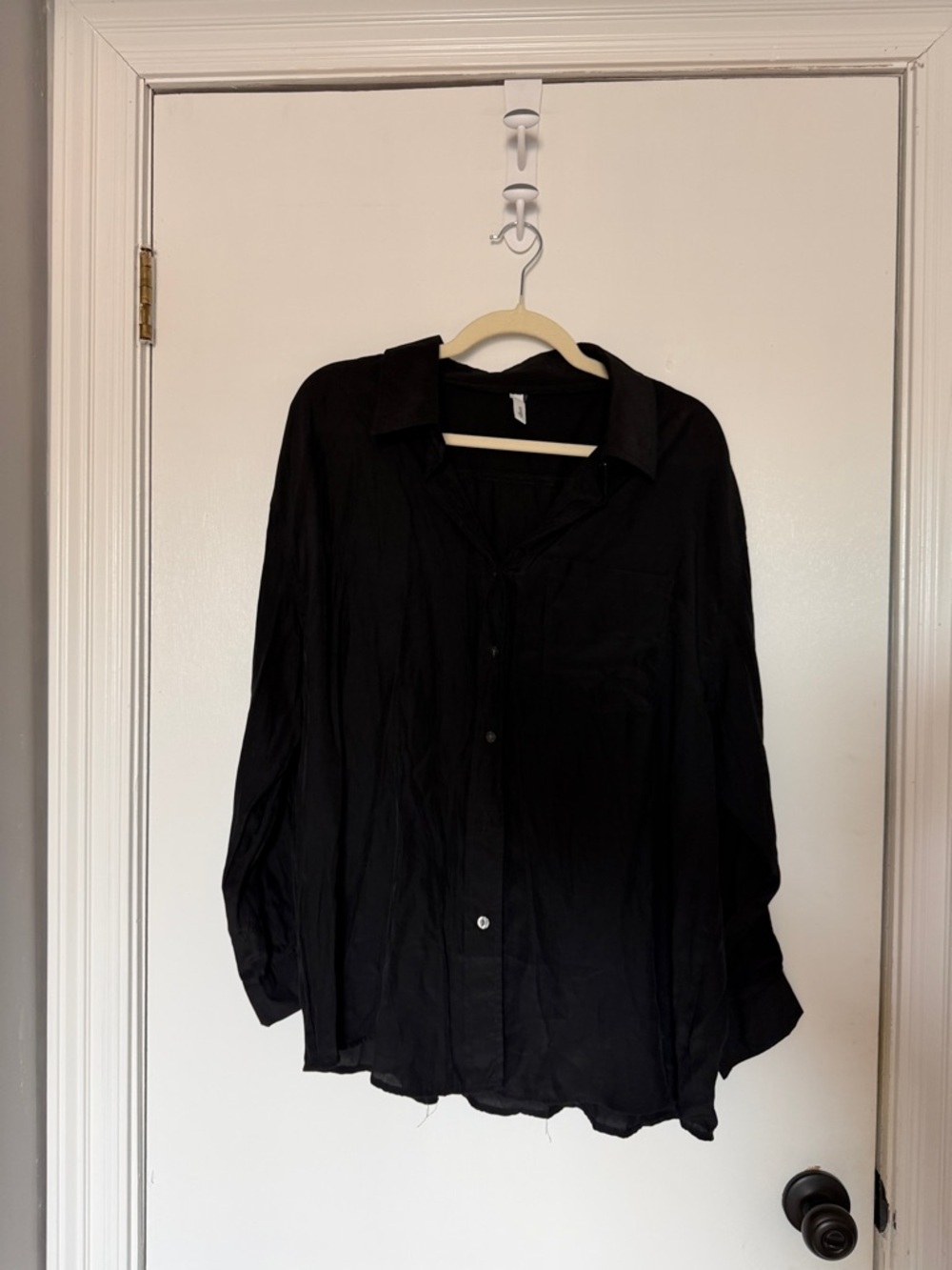 Glam - Black Button-Up Shirt- size large